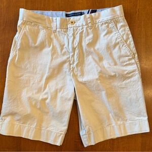 Tommy Hilfiger Classic Fit Men's Khaki Shorts